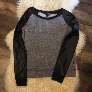 🖤Victoria Secret sweatshirt
